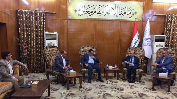 محافظ البصرة يبحث مع اتحاد المقاولين العراقيين آلية سداد مستحقاتهم