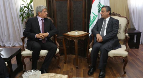 الامين العام لمجلس الوزراء العراقي يستقبل وفد الوكالة الفرنسية للتنمية