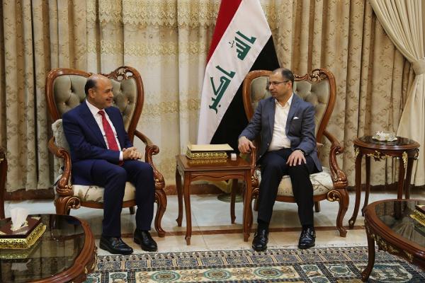 محافظ البصرة يبحث مع رئيس مجلس النواب العراقي اكمال التخصيصات المالية للمحافظة