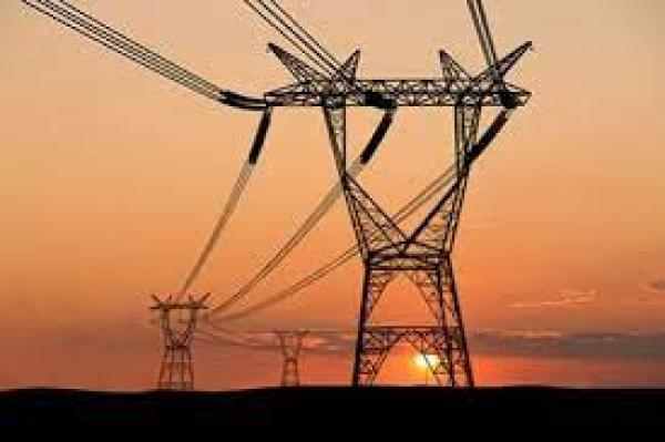 الطاقة النيابية تقدِّم مقترحات لحل أزمة الكهرباء