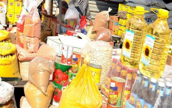 وزير التجارة: أمنّا الخزين الستراتيجي من السلّة الغذائيّة وتوزّع شهريّاً بين المواطنين