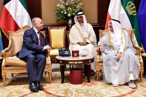 وزير الخارجية لأمير الكويت: العراق حريص على استمرار زخم علاقات البلدين