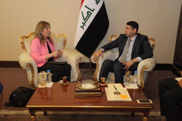 العراق تخطى مراحل مهمة لتعزيز دور المرأة و تمكينها للمشاركة في مجالات الحياة العامة