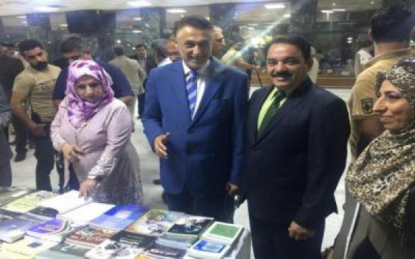 معرض كتاب الشؤون الثقافية في مهرجان أيام بغداد الشعرية