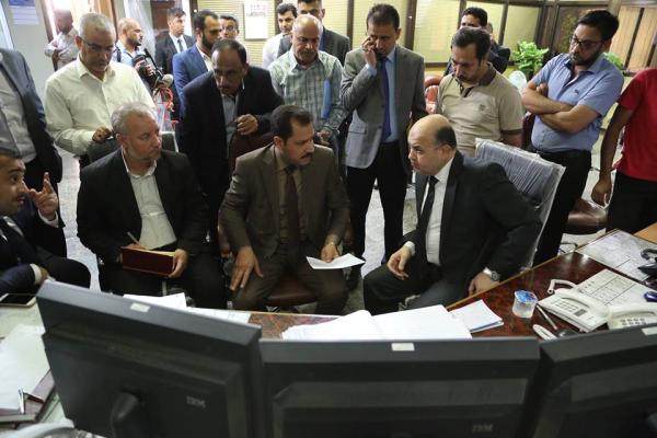 محافظ البصرة يقيل مدير انتاج الطاقة الكهربائية لسوء ادارته