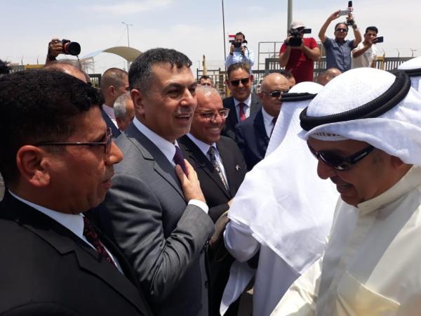 البصرة تبحث مع الكويت تطوير العلاقات الاقتصادية والتجارية بين الجانبين
