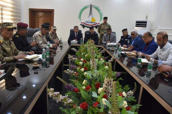 اللجنة العليا لإدارة أعمال الدفاع المدنيّ في العراق تصل البصرة وتعقد اجتماعاً مهماً مع الحكومة التنفيذيّة